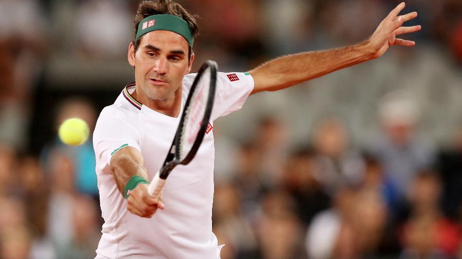 Roger Federer durante exibição na África do Sul - Reuters