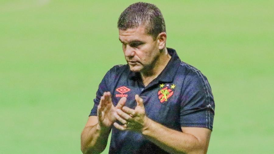 Técnico teve aproveitamento de 39% dos pontos em seus 22 jogos comandando a equipe nordestina - Rafael Vieira/Rafael Vieira/AGIF