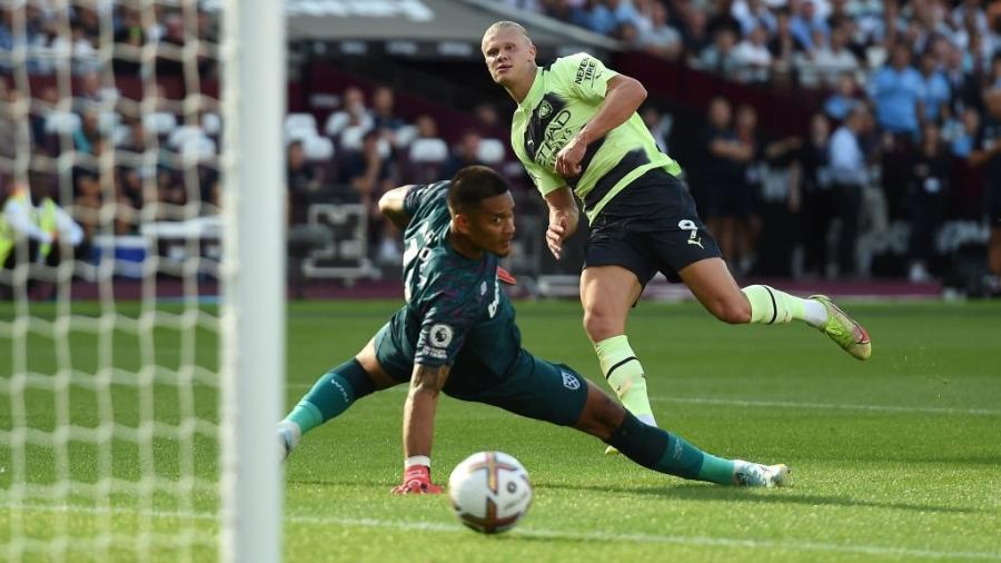 Haaland marcou os dois gols da vitória do Manchester City contra o West Ham na estreia do Inglês - Harriet Lander/Copa/Getty Images