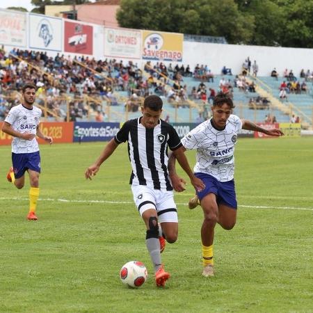 Botafogo estreia na Copinha de 2025 contra o Fast Clube - Foto: Henrique Lima / BFR