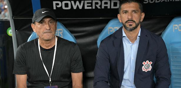 Corinthians: Ramón enfrenta dificuldades com elenco superior, avalia Bodão.