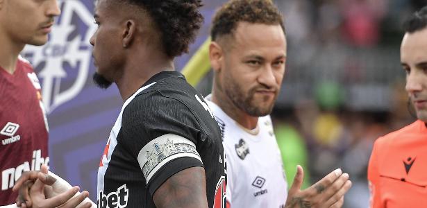 Treta de Thiago Mendes e Neymar tem novo capítulo com 'mão no vácuo'; veja