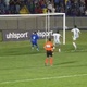 Zagueiro impede acesso do pr&oacute;prio time ap&oacute;s gol contra bizarro na S&eacute;rie D