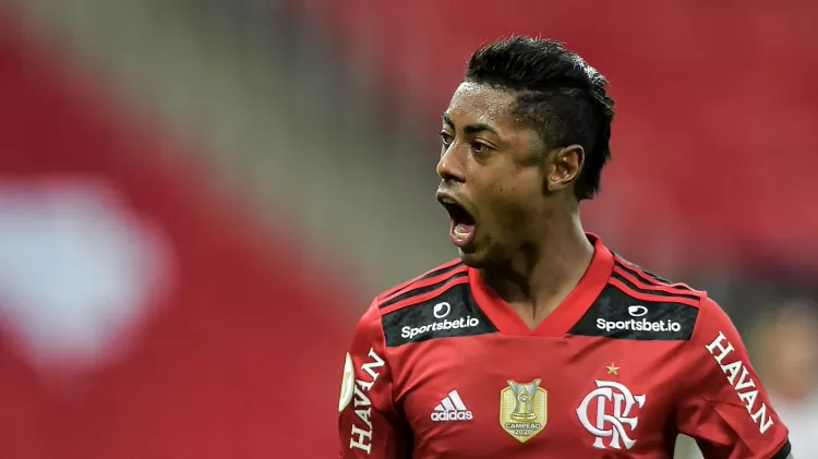 Bruno Henrique comemora gol marcado pelo Flamengo contra o São Paulo no Maracanã - Thiago Ribeiro/AGIF - Thiago Ribeiro/AGIF