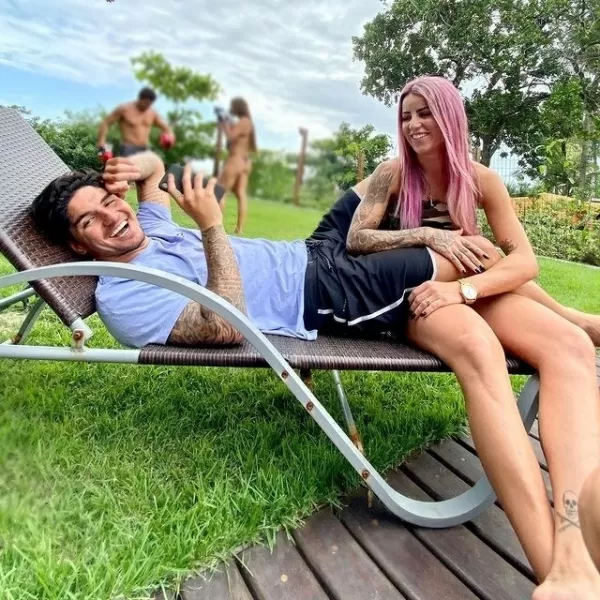 Gabriel Medina e Leticia Bufoni, em foto publicada em 2019 no Instagram da skatista