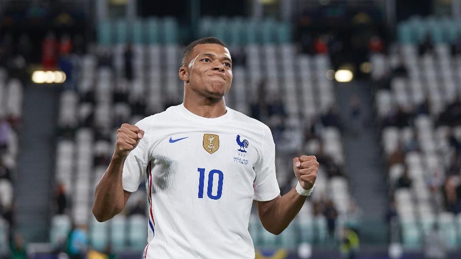Mbappé é astro da seleção francesa, mas poderia jogar por Camarões - GettyImages