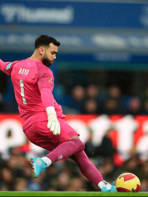 Quem é o goleiro da seleção espanhola?