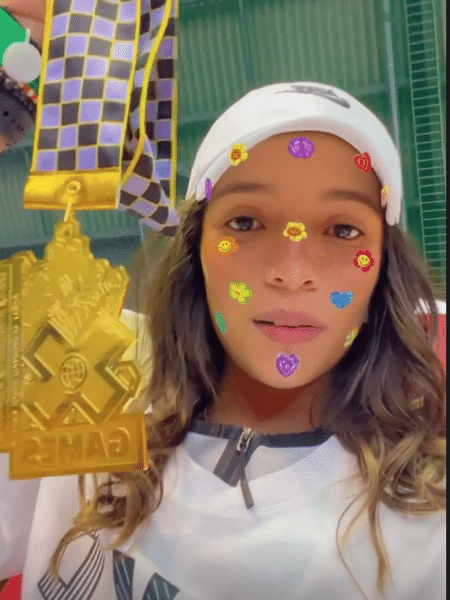 Rayssa Leal, a mais jovem medalhista de ouro do skate street do X-Games - Reprodução Instagram