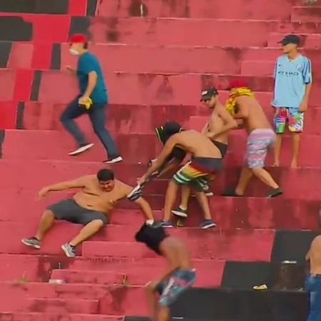 Torcedores do Sport também já agrediram torcida do Corinthians