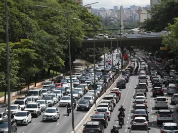 Por que boa parte dos carros 0 km não terá rodízio em SP a partir de 2025