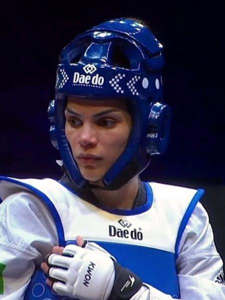 Caroline Santos em ação no Mundial de Taekwondo em Baku  - Reprodução