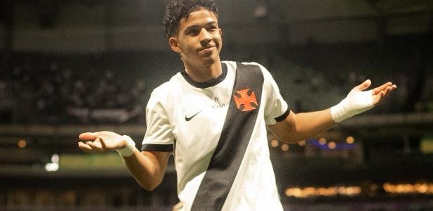 Vasco bate Palmeiras, reverte desvantagem e é campeão do Brasileirão Sub-20