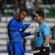 Goleiro relata caso de racismo, e juiz ativa protocolo ap&oacute;s jogo da S&eacute;rie B