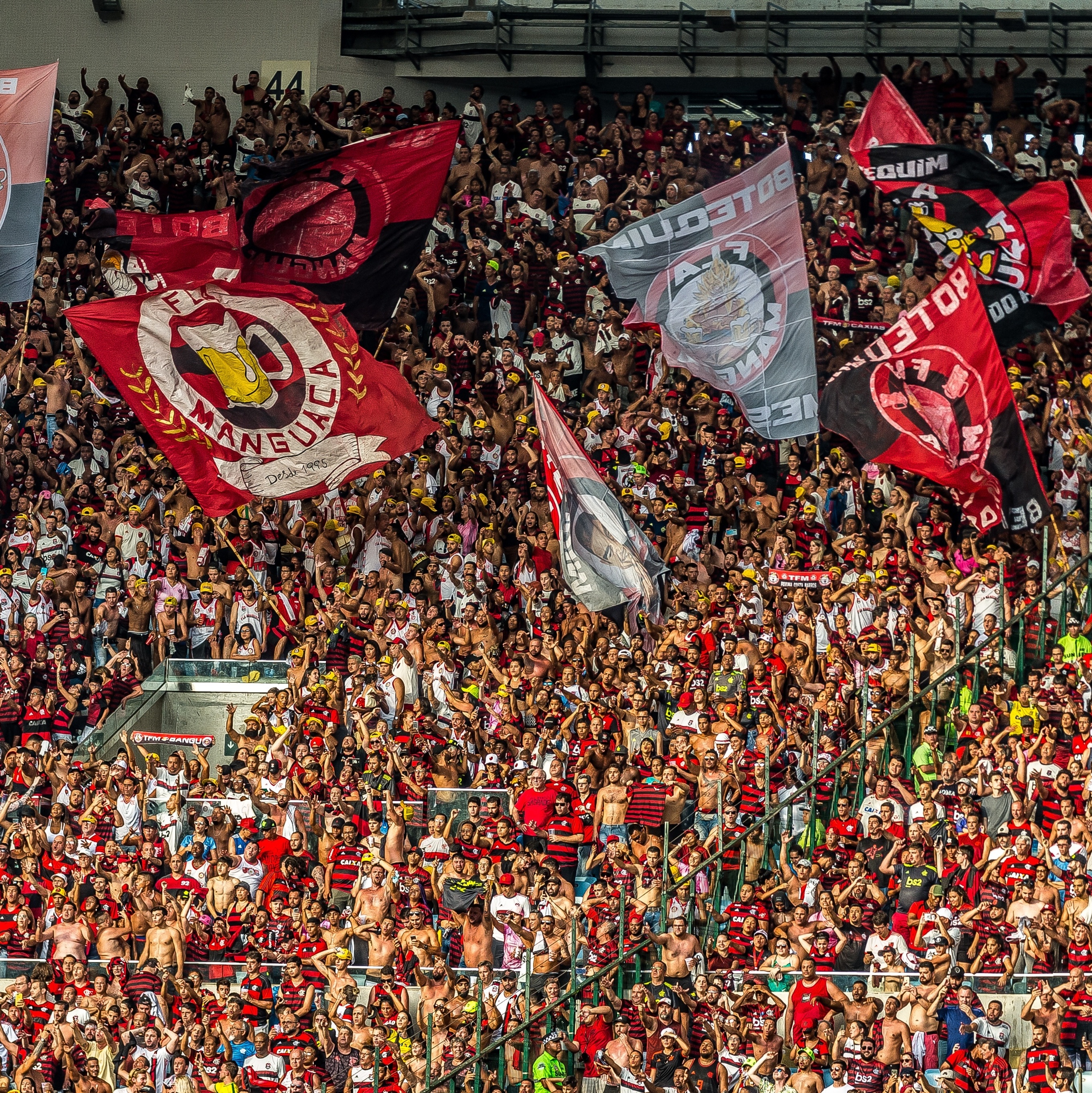 O Coringão voltou: ingressos de jogos contra CSA, Flamengo e Montevideo  Wanderers estão à venda para sócios do Fiel Torcedor