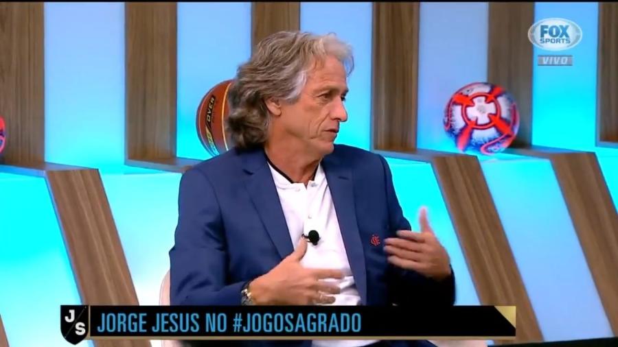 Jorge Jesus foi entrevistado por Benja no Jogo Sagrado do Fox Sports - Reprodução