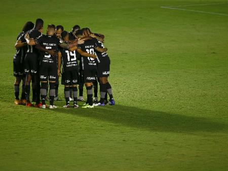 Botafogo Cai Para A Serie B Do Brasileirao E Web Tem Chuva De Memes