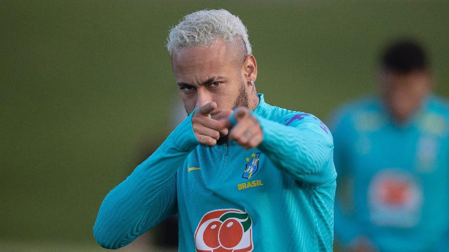 Neymar durante treino da seleção brasileira na Granja Comary - Lucas Figueiredo/CBF
