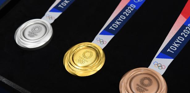 Olimpíadas 2021: sabia que as medalhas são feitas de celulares velhos? - Vimarsana News