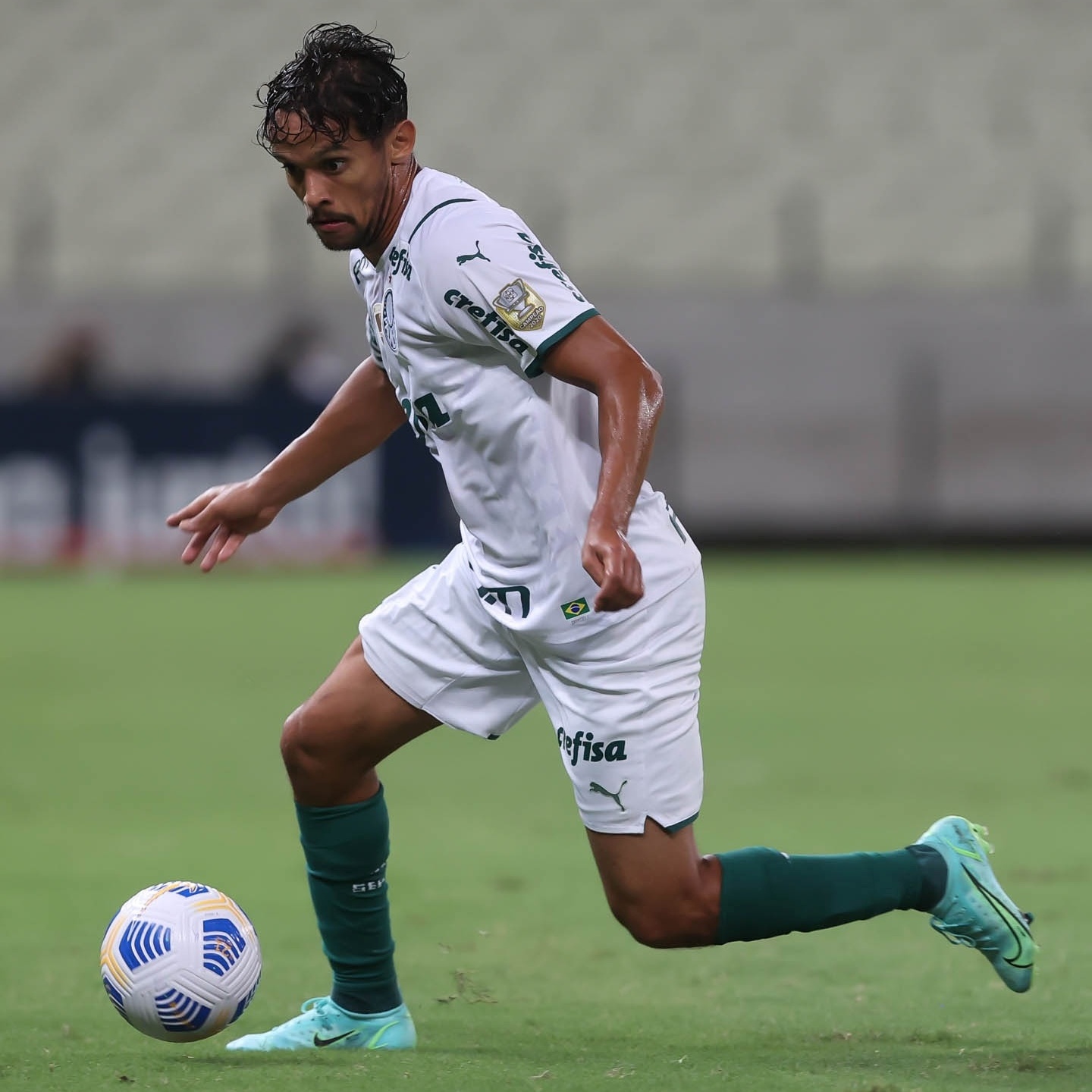 [OPINIÃO] Veiga foi mal, Scarpa não estava bem e Dudu não acertou nada