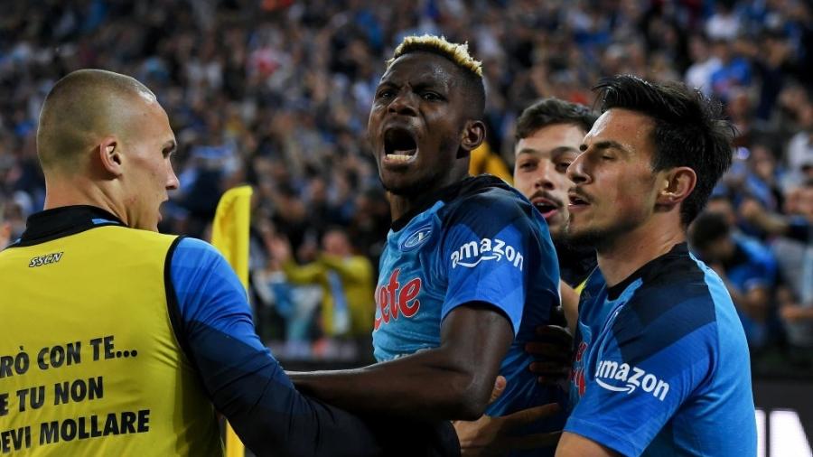 Osimhen, do Napoli, comemora após marcar o gol do título do Campeonato Italiano de 2022/23, sobre a Udinese - Alessandro Sabattini/Getty