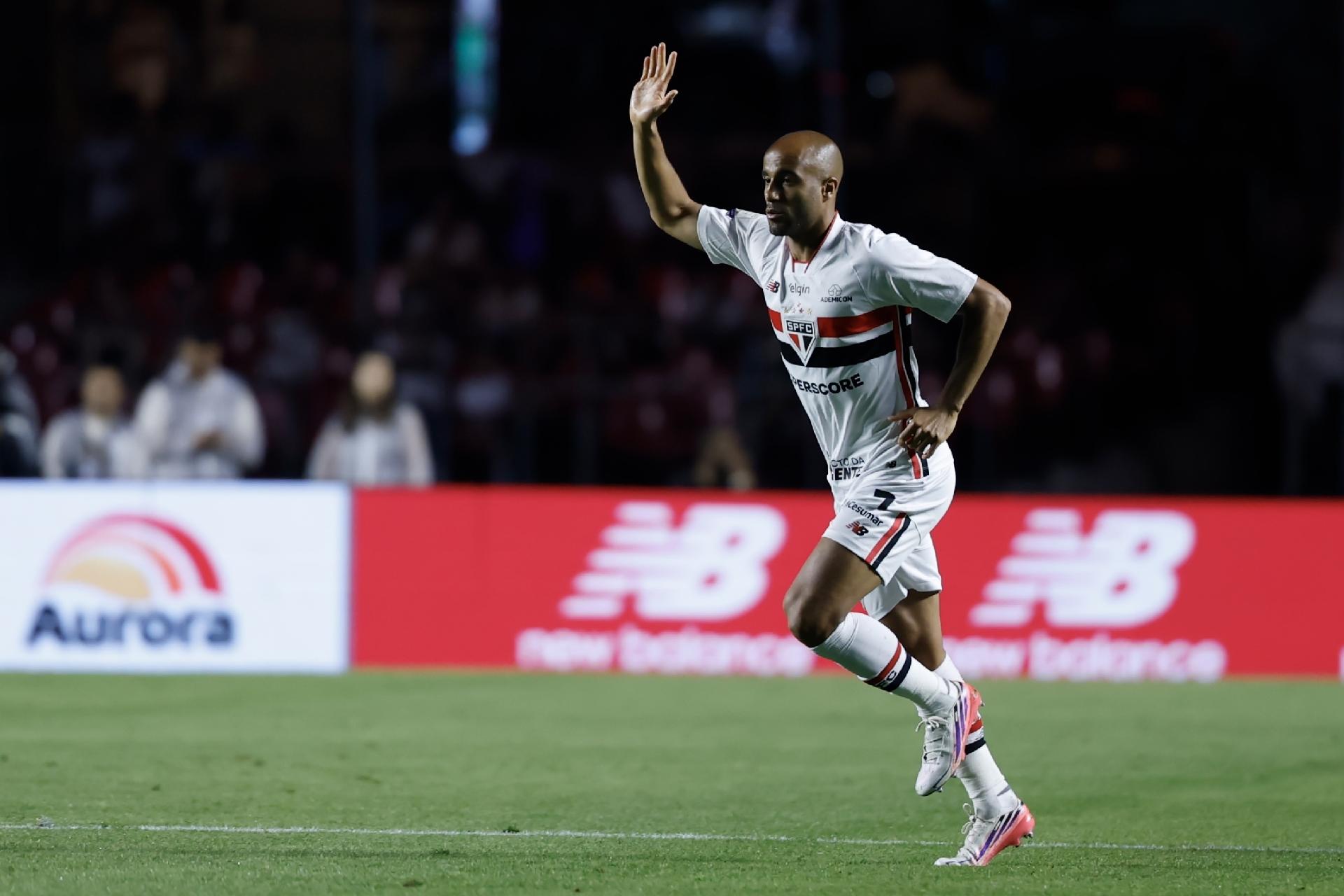 Lucas Moura volta a atuar pelo São Paulo após se recuperar de lesão no tendão de Aquiles - undefined