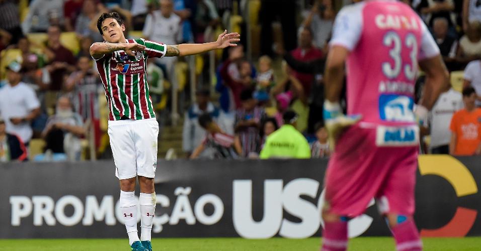 Pedro comemora gol do Fluminense contra o Bahia