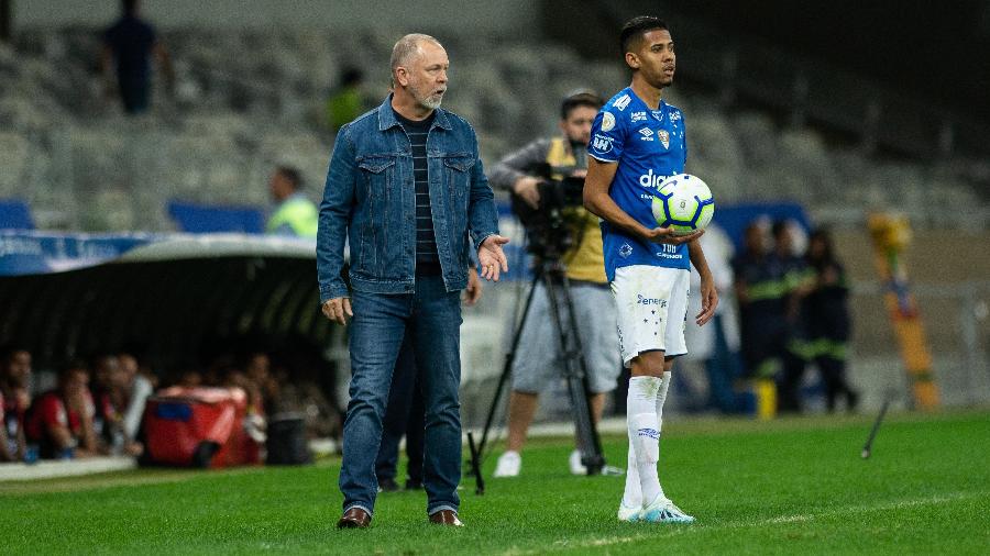 Mano Menezes, durante partida entre Cruzeiro e Athletico - Bruno Haddad/Cruzeiro