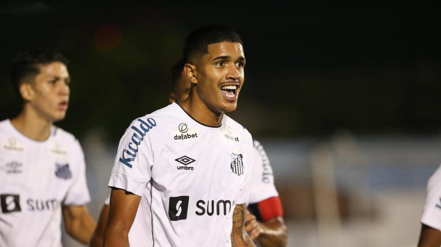 Lucas Barbosa fez dois gols na vitória do Santos sobre o América-MG na semifinal da Copinha - WILIAN OLIVEIRA/ESTADÃO CONTEÚDO