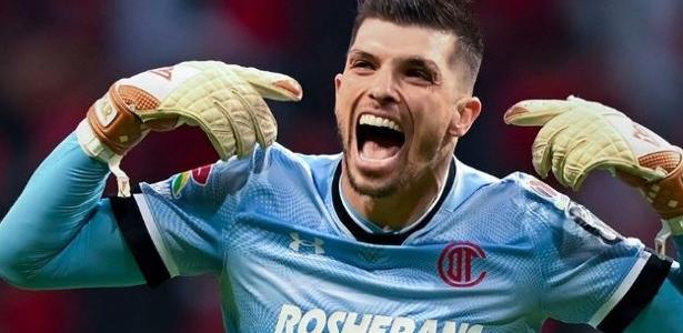 Tiago Volpi, ex de San Paolo, lleva al equipo a las semifinales del Mexicano