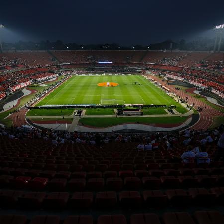 Estádio do Morumbi minutos antes de São Paulo x Corinthians, duelo da Copa do Brasil