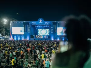 Samba e lamento: Fan Fest da Copa América empolga no RJ, mas Brasil frustra
