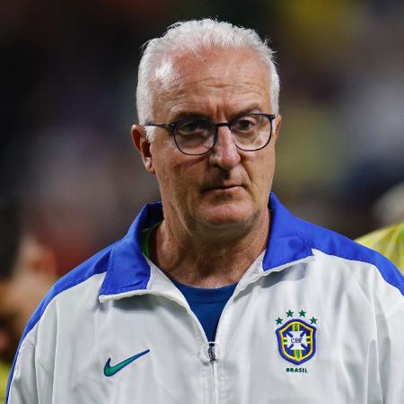 Dorival Júnior, técnico do Brasil, durante jogo contra o Uruguai -  Kevork Djansezian/Getty Images