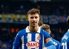 Santos procura jogadores livres no mercado e tem atacante espanhol no radar