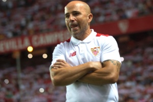 Jorge Sampaoli comanda o Sevilla contra o Barcelona na Supercopa da Espanha - Jorge Guerrero/AFP Photo - Jorge Guerrero/AFP Photo