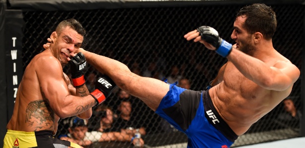 Belfort sofreu uma dura derrota para Mousasi no UFC 204 - Josh Hedges/Zuffa LLC/Zuffa LLC via Getty Images