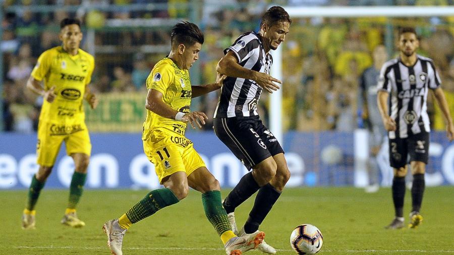 Na primeira fase da Sul-Americana, Botafogo encarou o Defensa y Justicia - Javier Gonzalez Toledo/AFP
