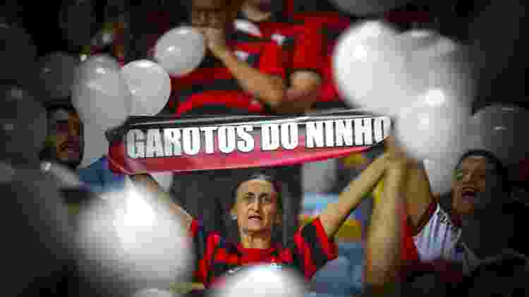 Torcedores do Flamengo fazem homenagem às vítimas do incêndio no Ninho do Urubu - Alexandre Vidal / Flamengo - Alexandre Vidal / Flamengo