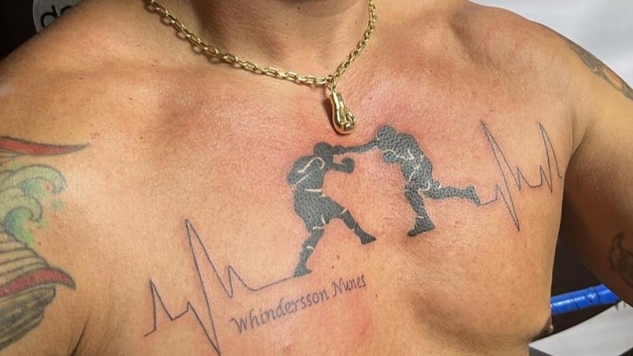 Popó faz tatuagem de luta com Whindersson Nunes - Reprodução/Instagram