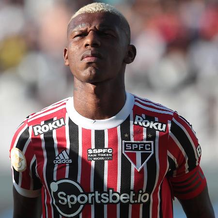 Robert Arboleda, zagueiro do São Paulo, pode se naturalizar brasileiro - Miguel SCHINCARIOL/São Paulo FC