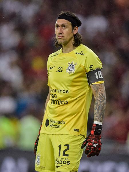 Cássio em ação pelo Corinthians; goleiro já se destacou contra o rival São Paulo - Thiago Ribeiro/AGIF