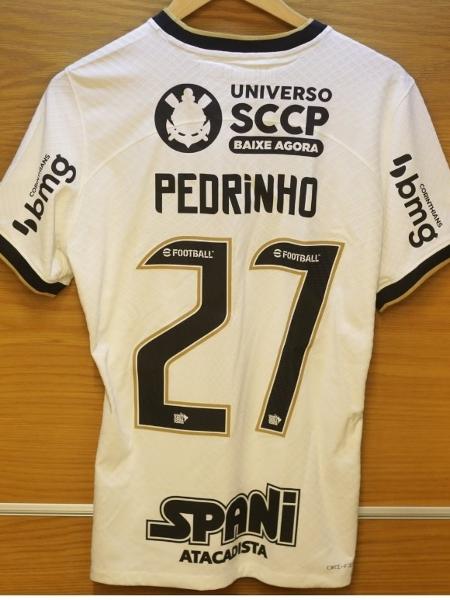 Camisa de Pedrinho, do Corinthians, no vestiário da Neo Química Arena - Rodrigo Coca/Agência Corinthians