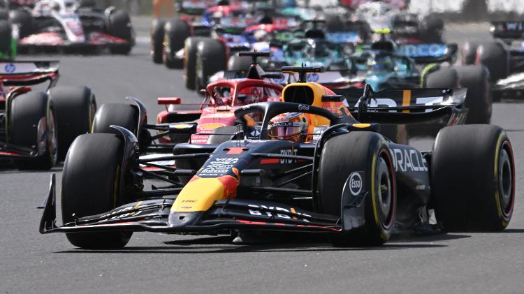 Max Verstappen, da Red Bull, durante o GP da Hungria de F1