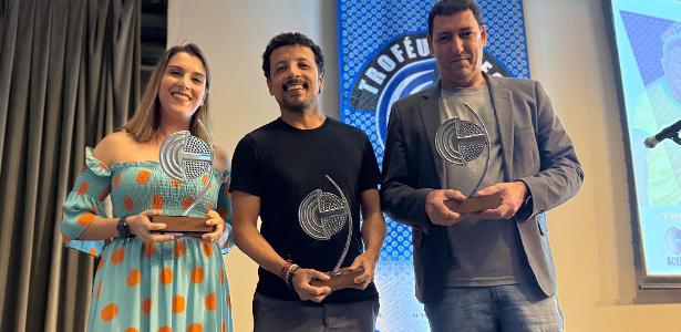 UOL recebe pela 5ª vez seguida Troféu Aceesp; PVC e Hernan também faturam