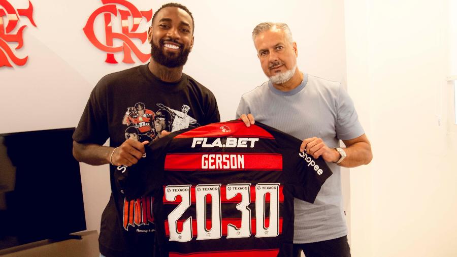 Gerson ao lado do diretor de futebol, José Boto, após sua renovação com o Flamengo até 2030 Gerson ao lado do diretor de futebol, José Boto, após sua renovação com o Flamengo até 2030