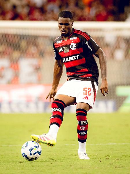 Evertton Araújo, volante do Flamengo Evertton Araújo, volante do Flamengo