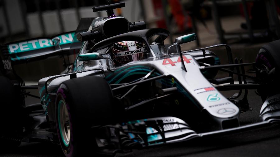 Lewis Hamilton lidera o primeiro dia de treinos para o GP da China - Johannes Eisele/AFP