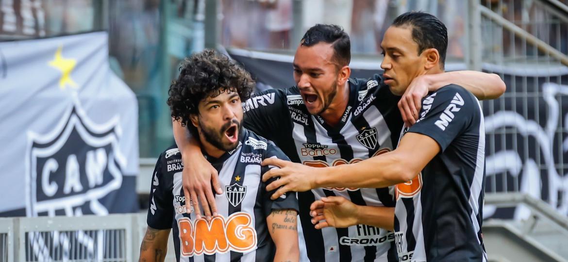 Luan, Réver e Ricardo Oliveira comemoram gol do Atlético-MG no Mineirão - Bruno Cantini/Atlético-MG