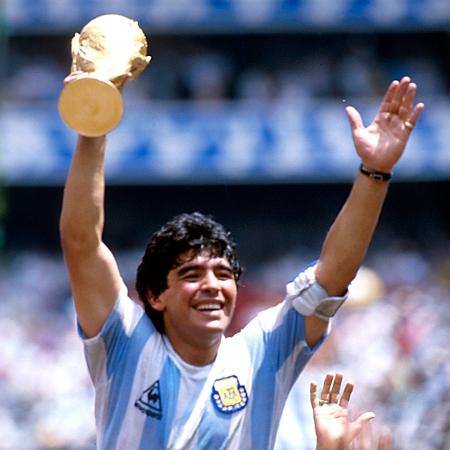 Maradona na conquista da Copa do Mundo FIFA de 1986, após o episodio da "la mano de Dios"  - Alessandro Sabattini/Getty Images