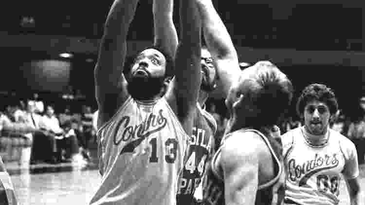 1984. Lance da NWBT (National Wheelchair Basketball Tournament), partida entre Casa Colina e Down River Sparks - Divulgação/NWBT - Divulgação/NWBT