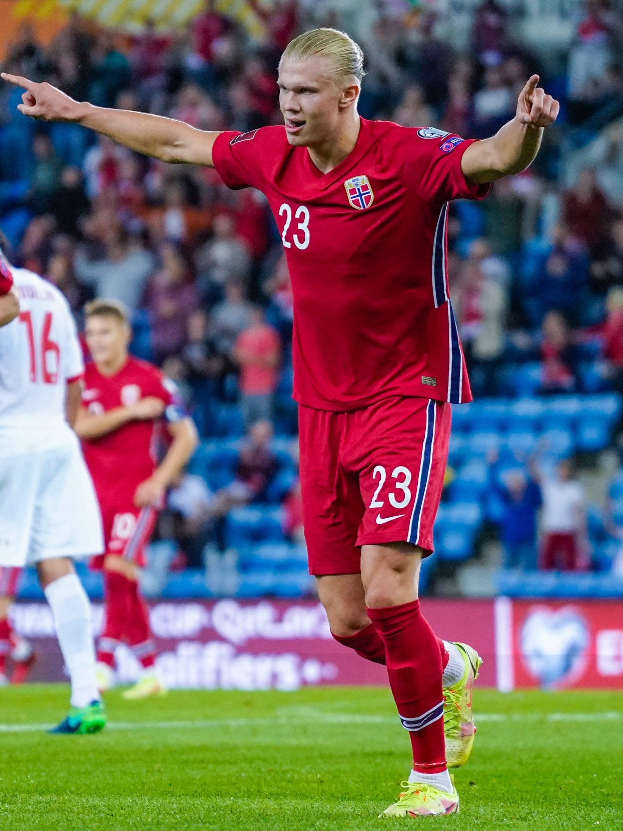 Haaland sonha com Noruega na Copa e coloca Brasil como favorito em